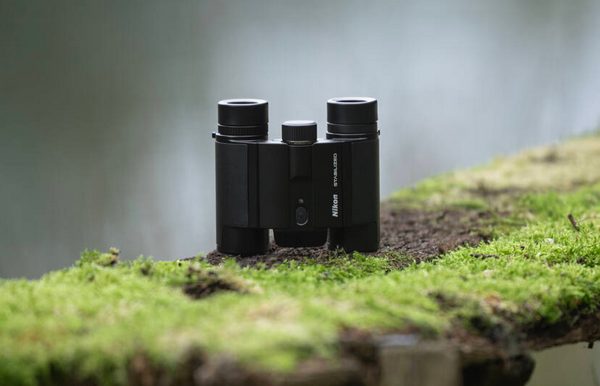 Nikon  Stabilized x25 S